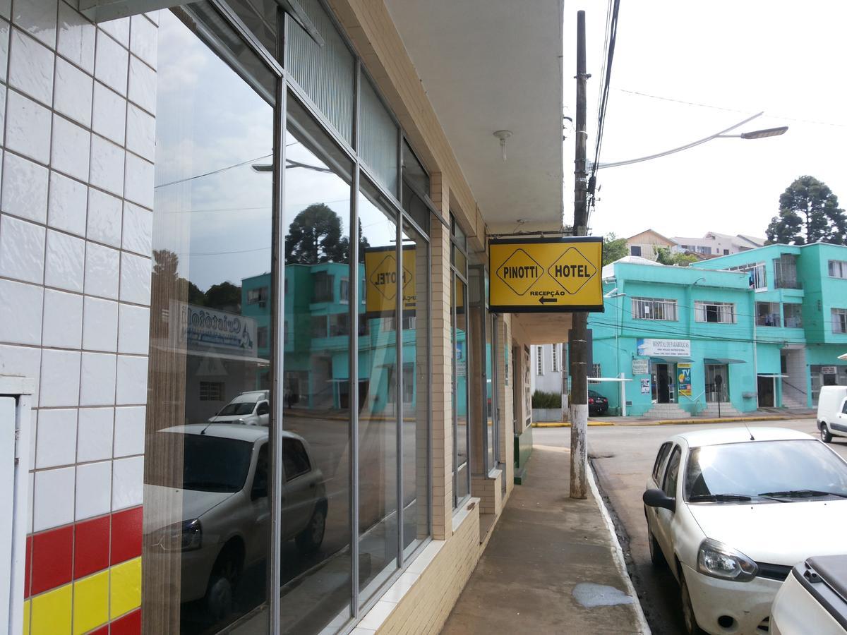 Hotel Pinotti Куритибанос Екстериор снимка