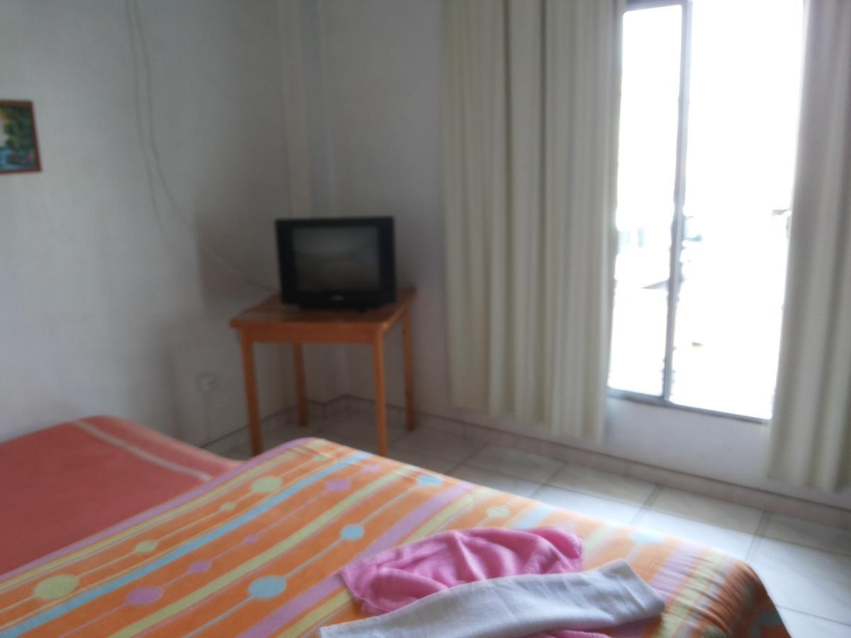 Hotel Pinotti Куритибанос Екстериор снимка
